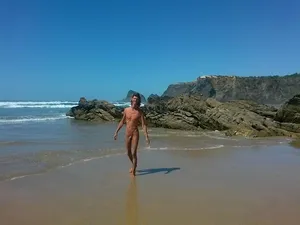 Eddy Modde Portugal Bloot